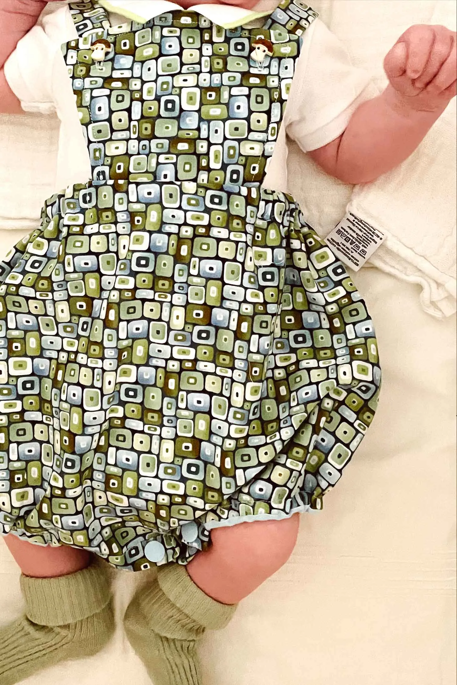63-2 Babyromper 'Alex'