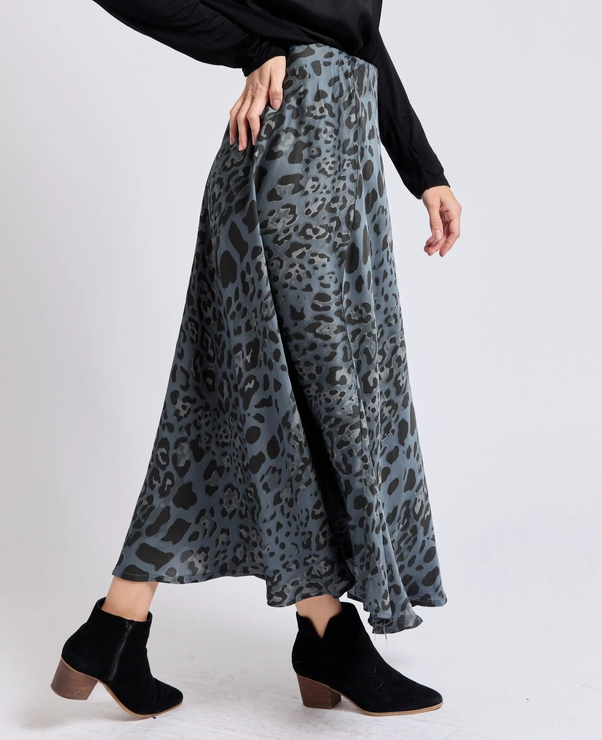 Bias Cut Leopard Skirt (5 Colors)