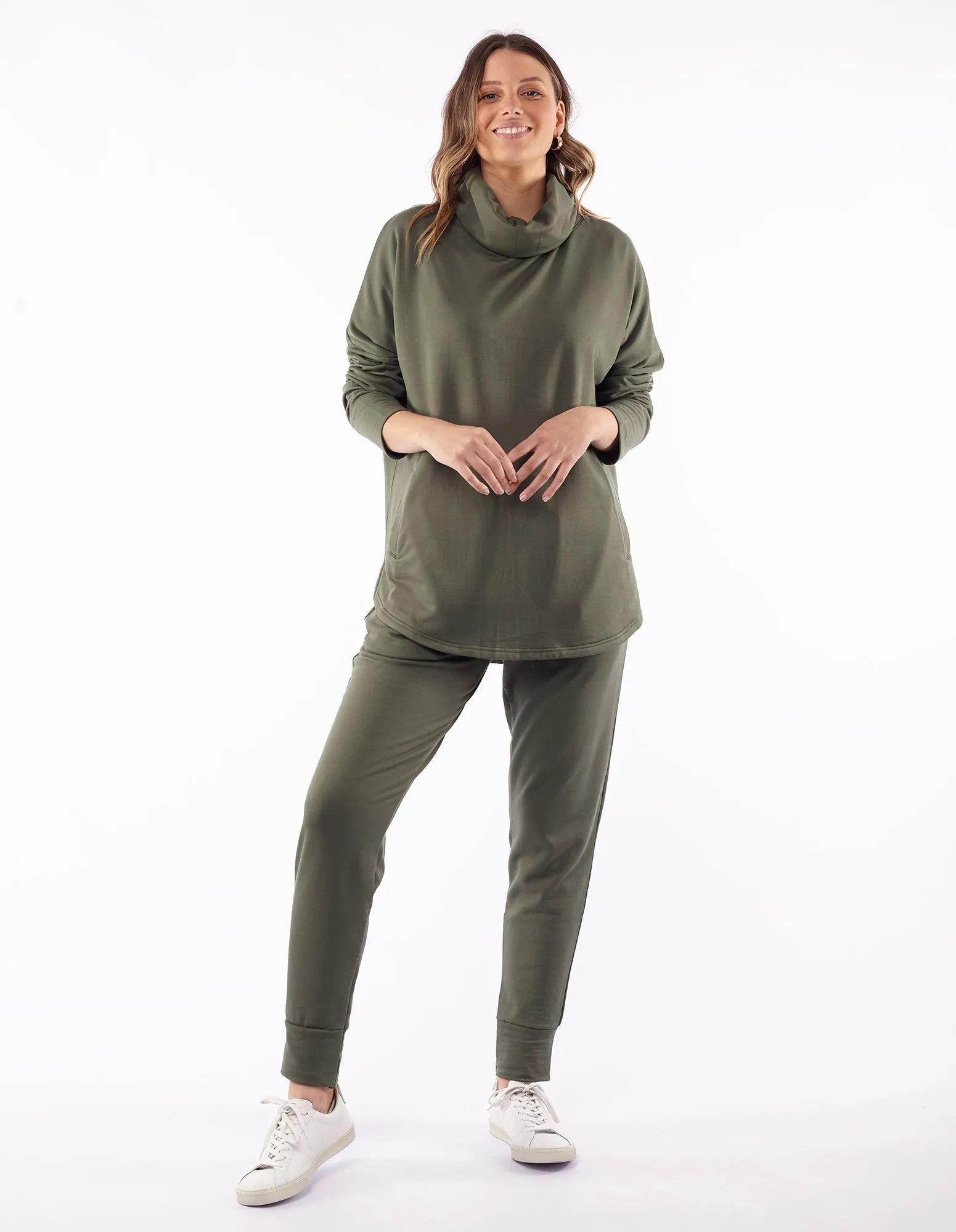 Foxwood || Luxe Cosy Cowl - Khaki