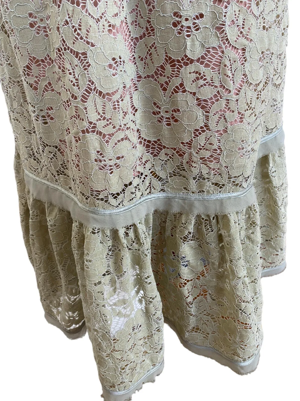 HANSEN & GRETEL Lace Midi Dress | Sz 1, Nude Slip, V-Neck, Party/Cocktail Dress