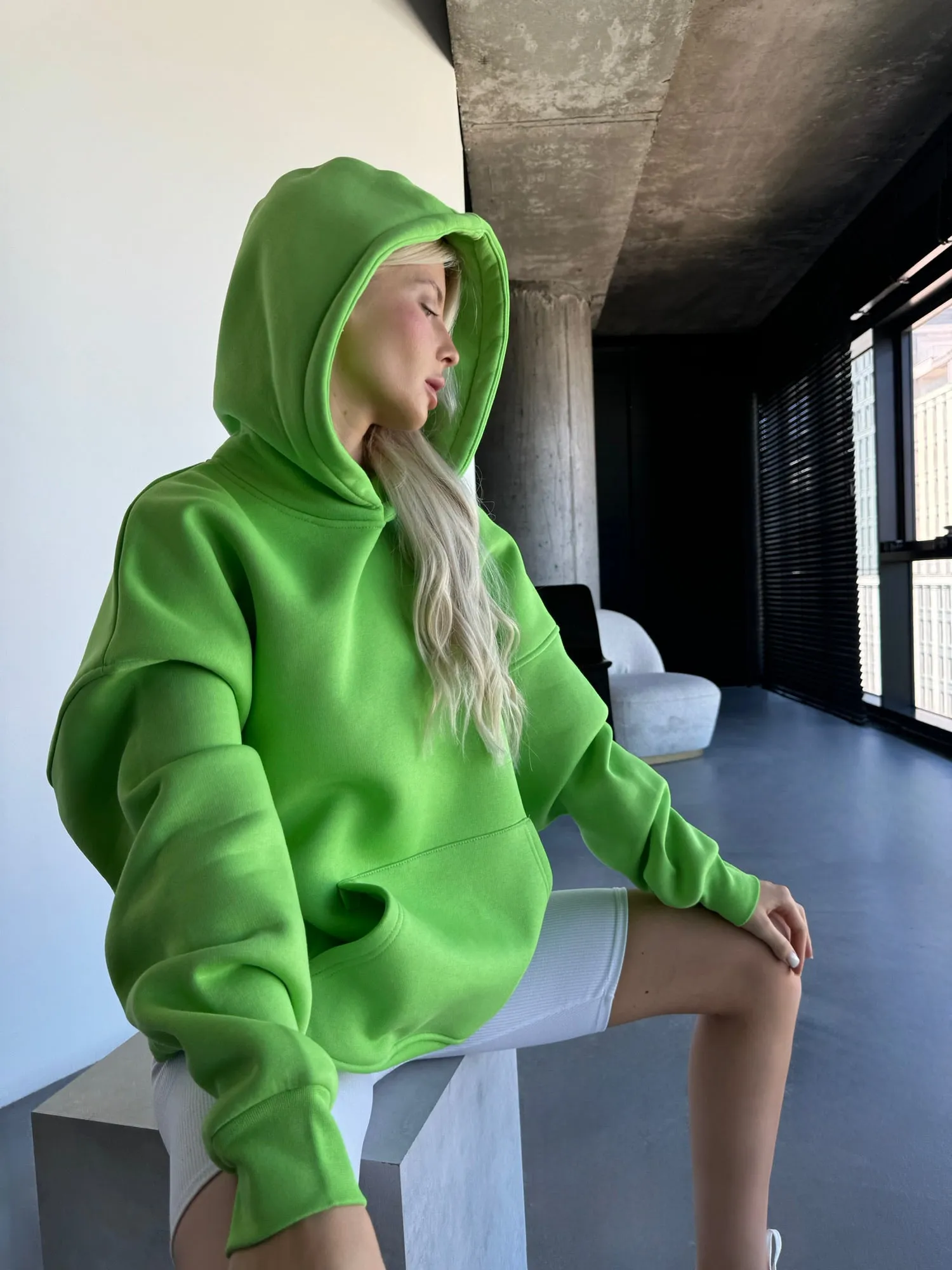 Oversize Basic Hoodie - Neon Slime