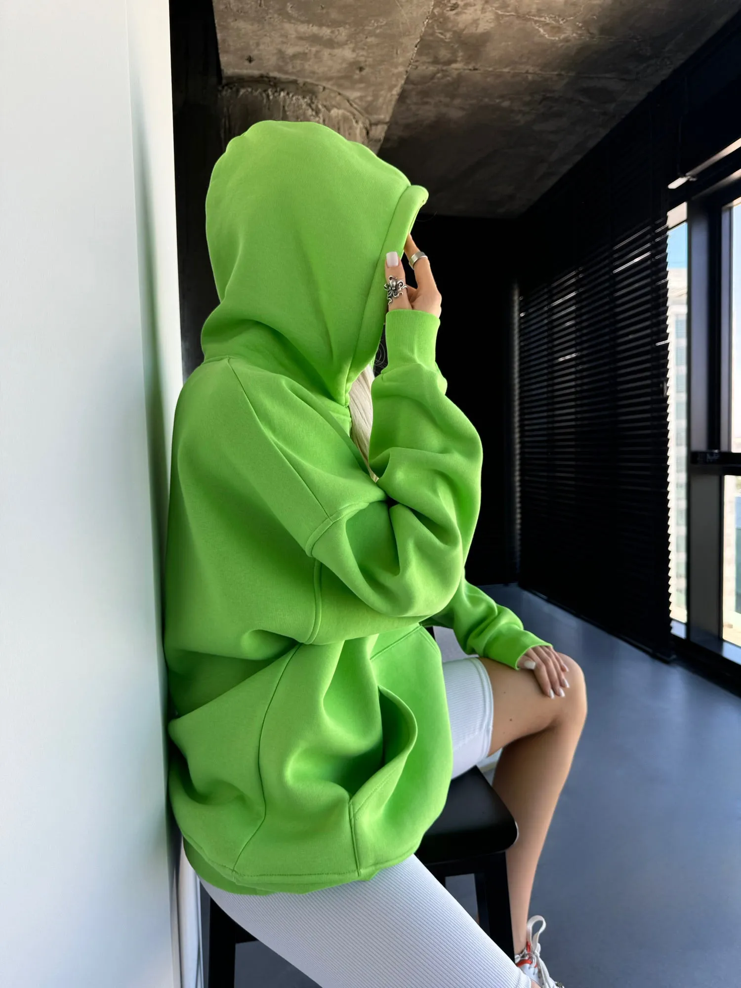 Oversize Basic Hoodie - Neon Slime