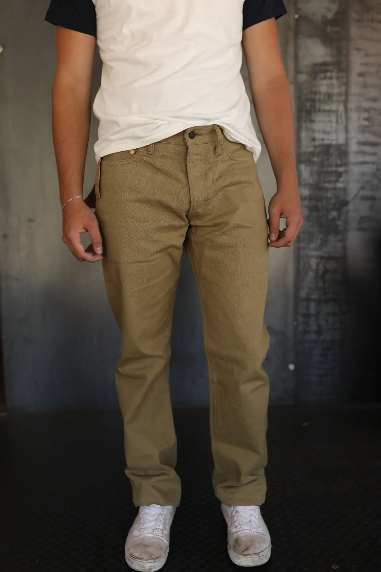 RECYCLED COTTON SELVEDGE JEANS- Brown (D1888S)