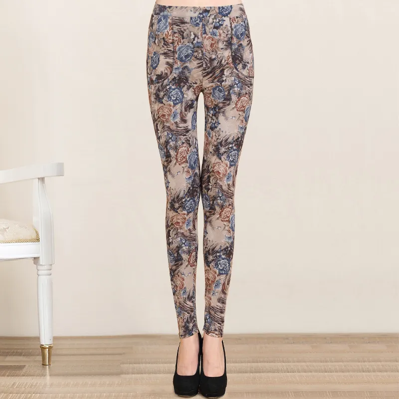 Women's Autumn/Winter Casual Warm Leggings With Print