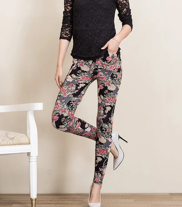 Women's Autumn/Winter Casual Warm Leggings With Print