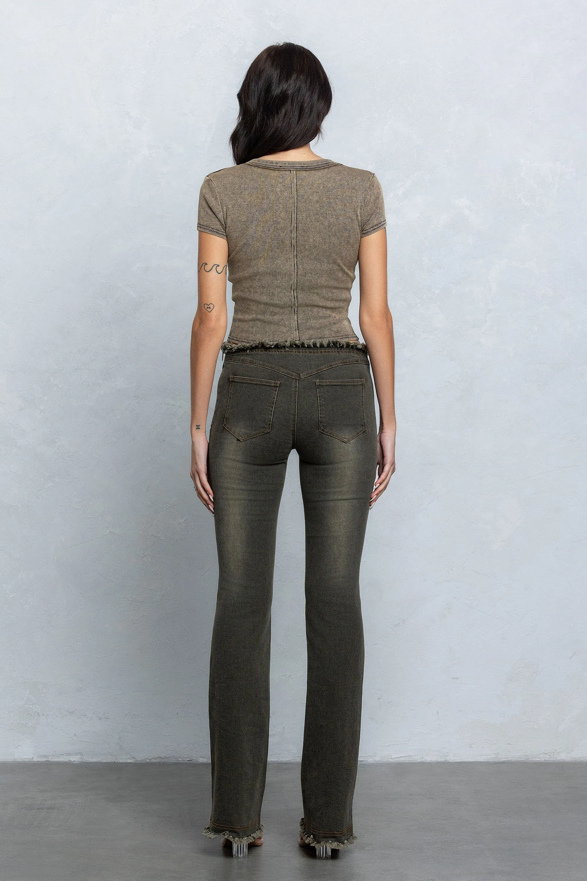 ZYLAH FRAYED RUCH FLARED PANTS